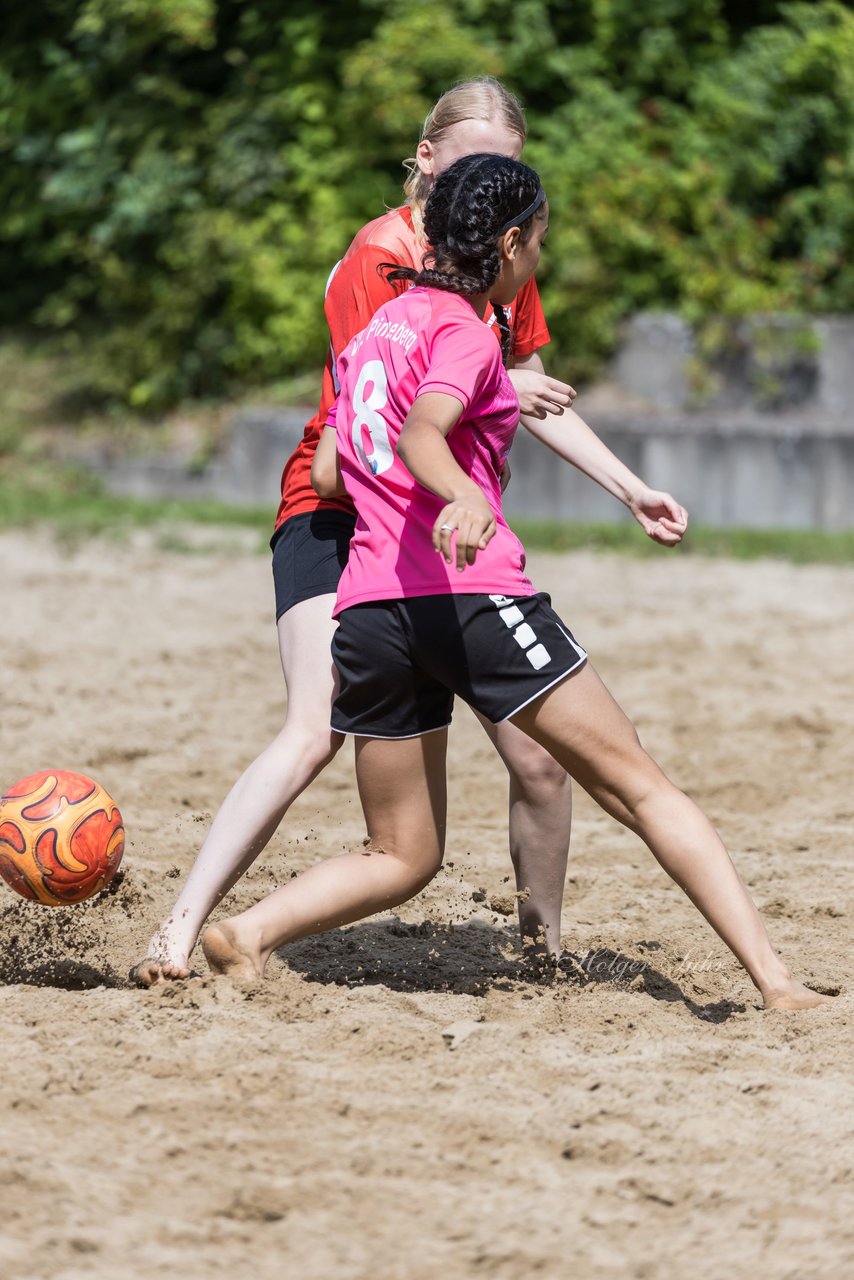 Bild 117 - wBJ/wCJ Beachsoccer Cup